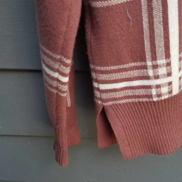 Max Studio Brown White Plaid Knit Sweater with Collar size Medium - Picture 9 of 11
